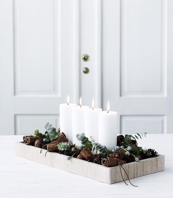 Decoración navideña con velas