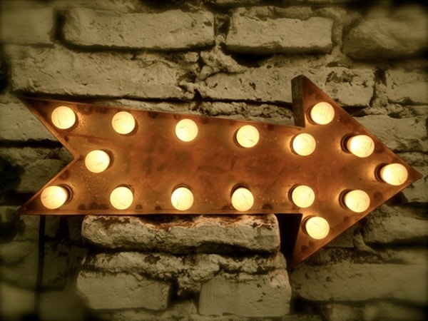 Flechas luminosas para decorar interiores
