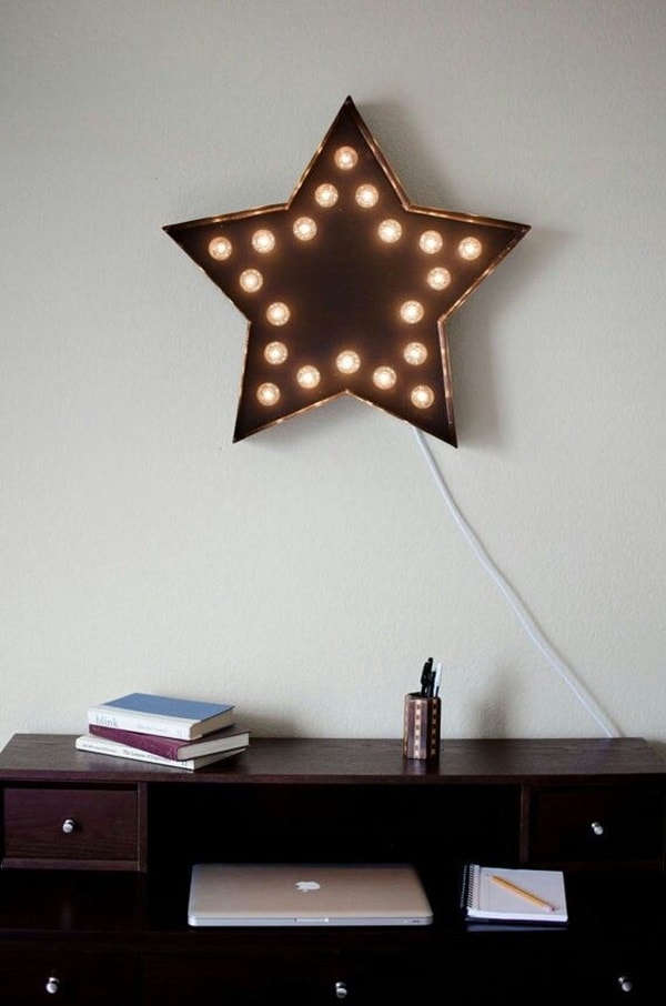 Cartel luminoso estrella