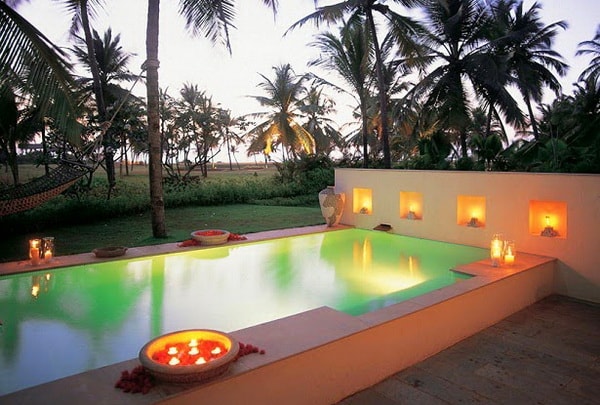Jardines con piscina