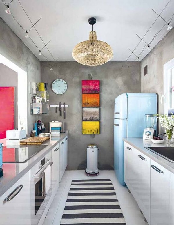 Cocina en paralelo con el triángulo de trabajo bien marcado