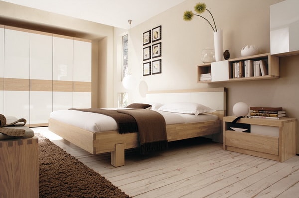 Dormitorios principales con suelos de madera