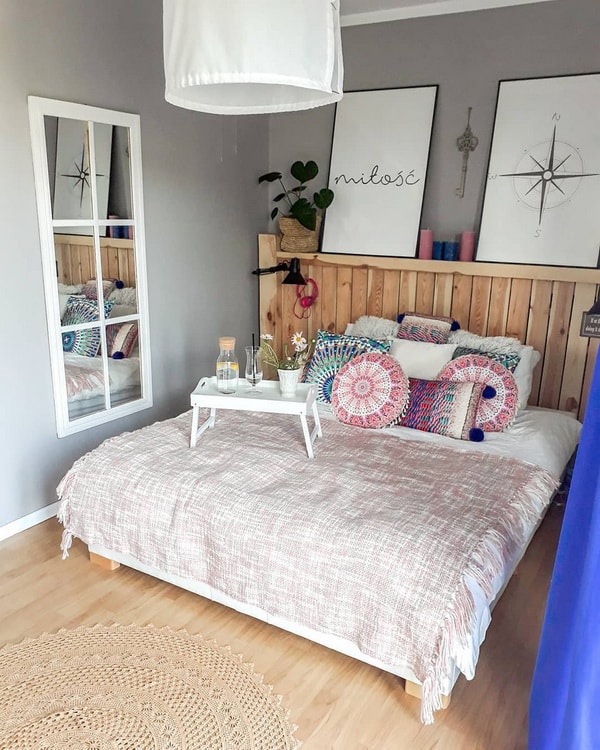 Cabecero de cama en madera