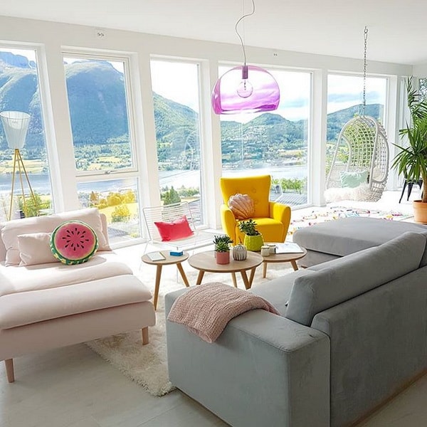 Sala con hermosa vista