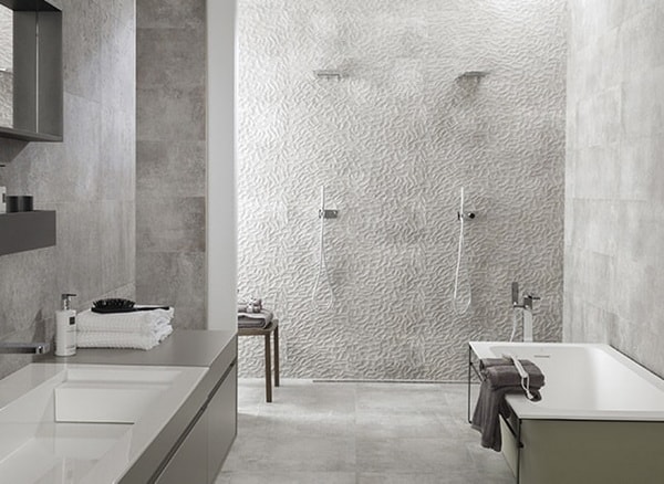 Paredes de baño con relieve