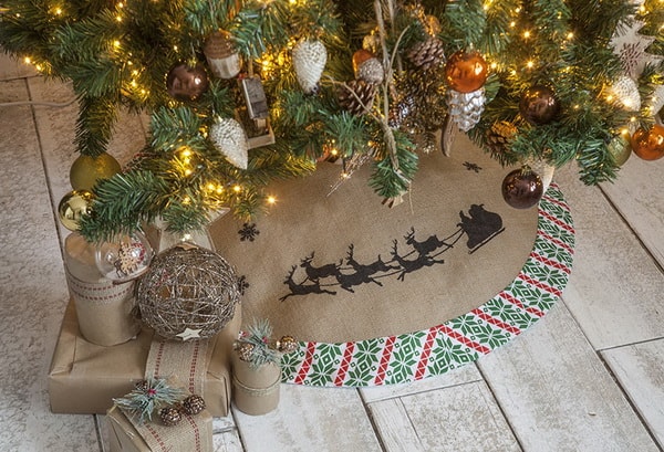 Pie de árbol navideño Leroy Merlin