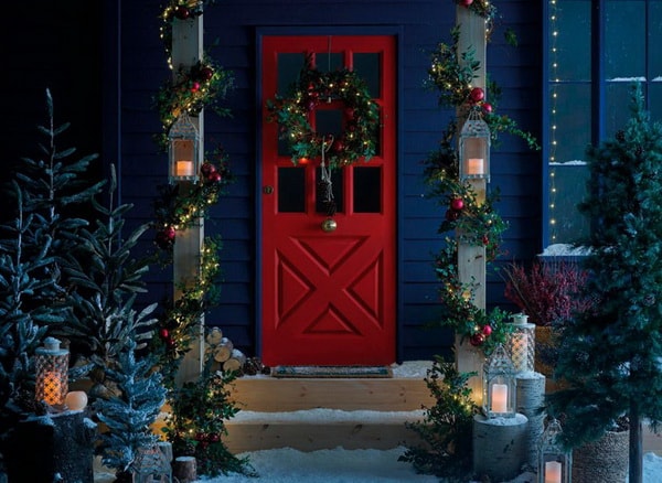 Decoración navideña puerta de entrada