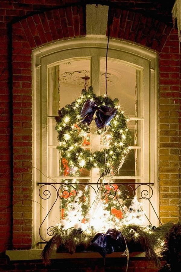 Coronas de Navidad en ventanas