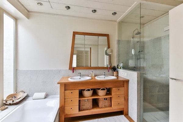Baño organizado con el método Marie Kondo