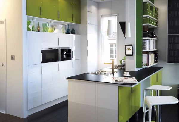 Muebles de cocina en blanco y verde