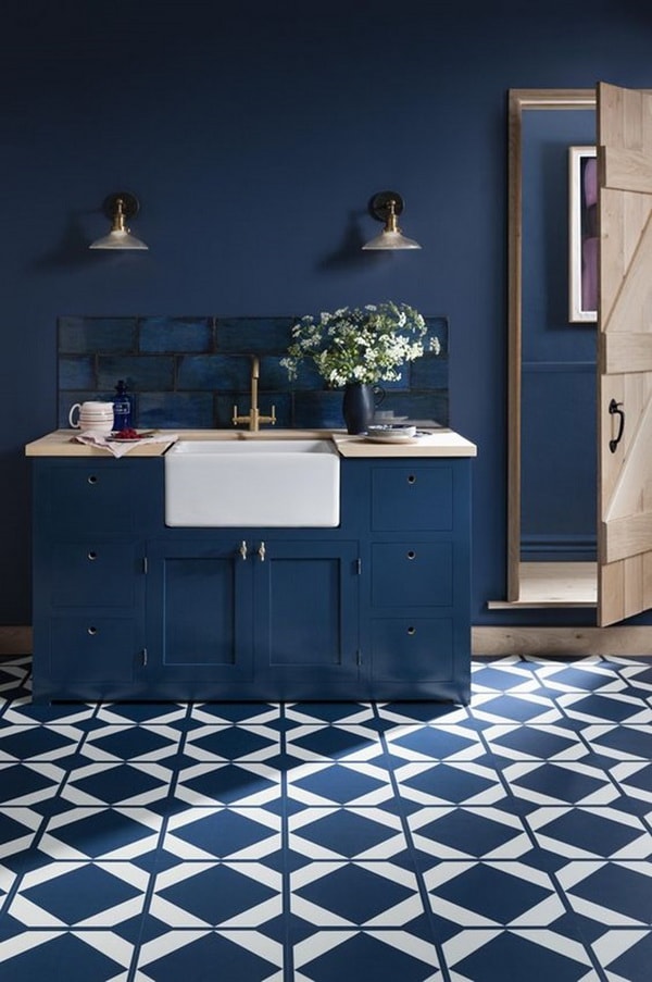 Baño en color azul