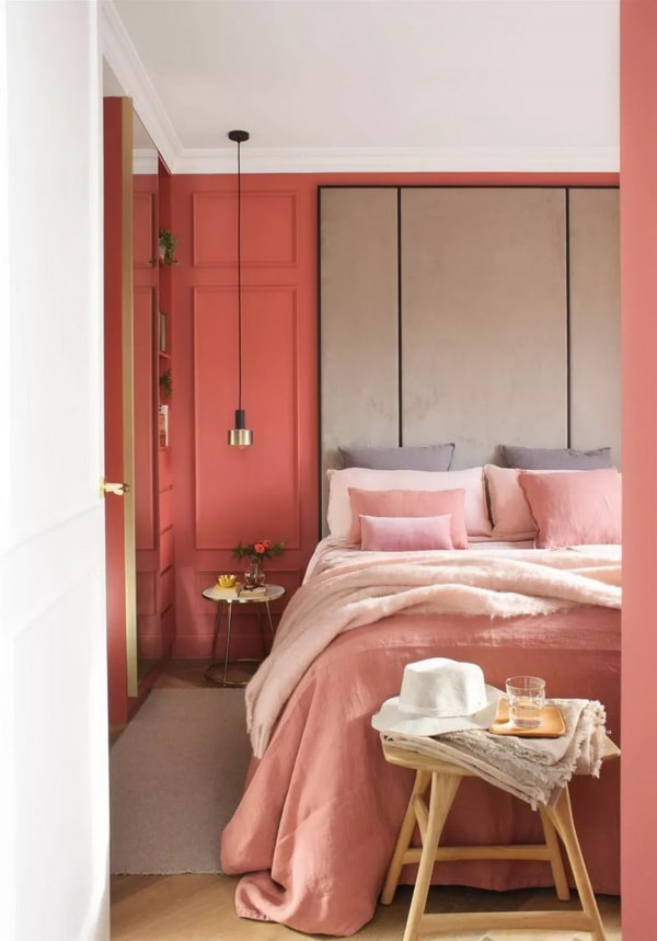 Living coral para decorar habitaciones principales