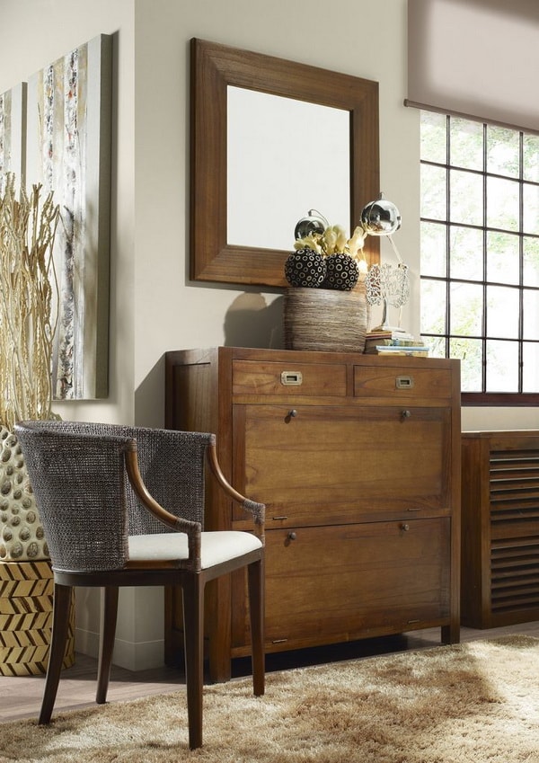 Muebles de madera estilo colonial
