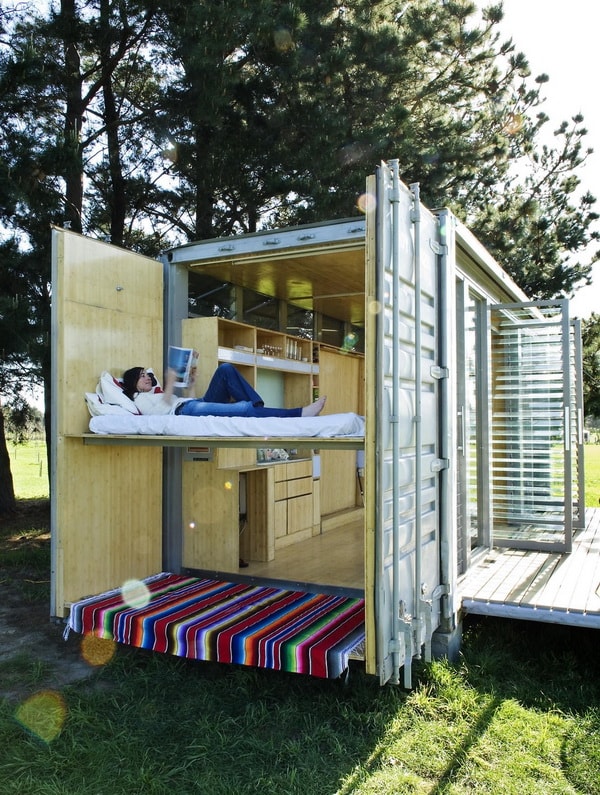 Casita hecha con contenedores