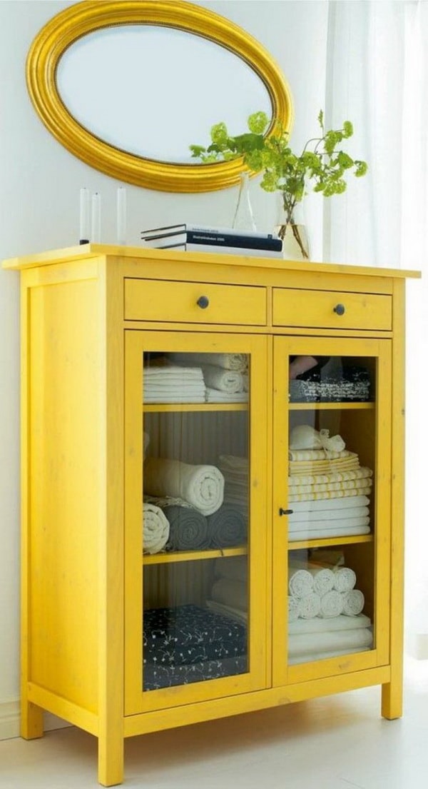 Muebles en amarillo