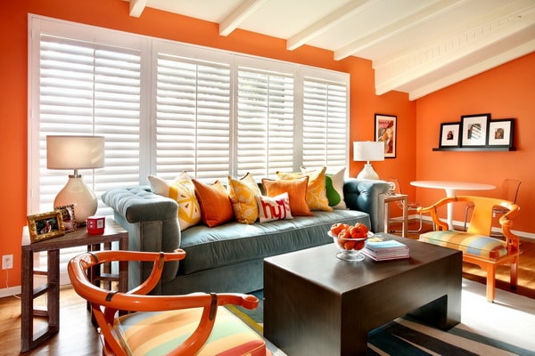 Salones en color naranja