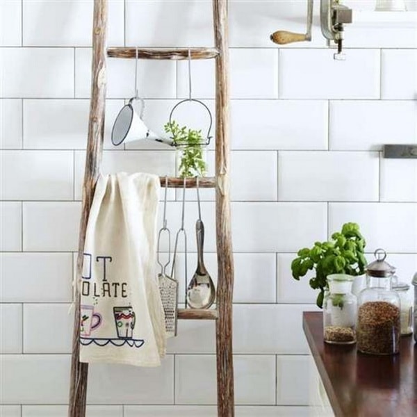 Decoración de cocinas con escaleras de mano