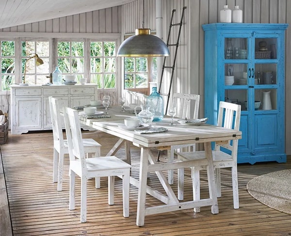 Muebles en colro azul estilo marinero