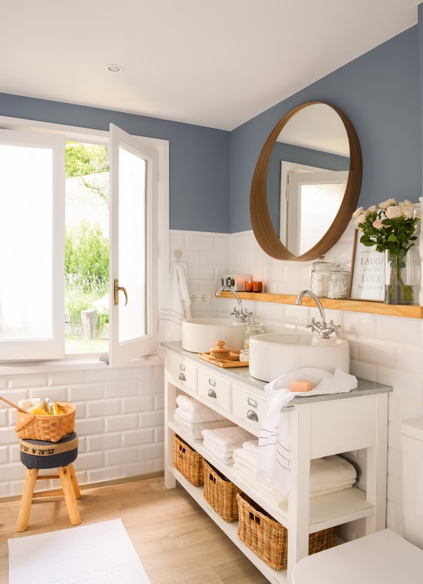 Muebles con patas para baño