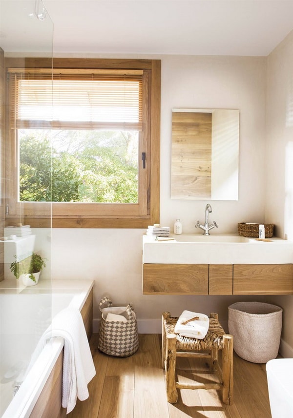 Muebles suspendidos en baños modernos