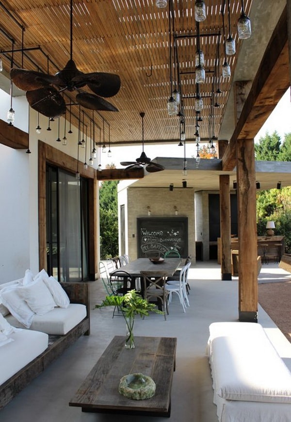 Ventiladores de techo en galerías exteriores