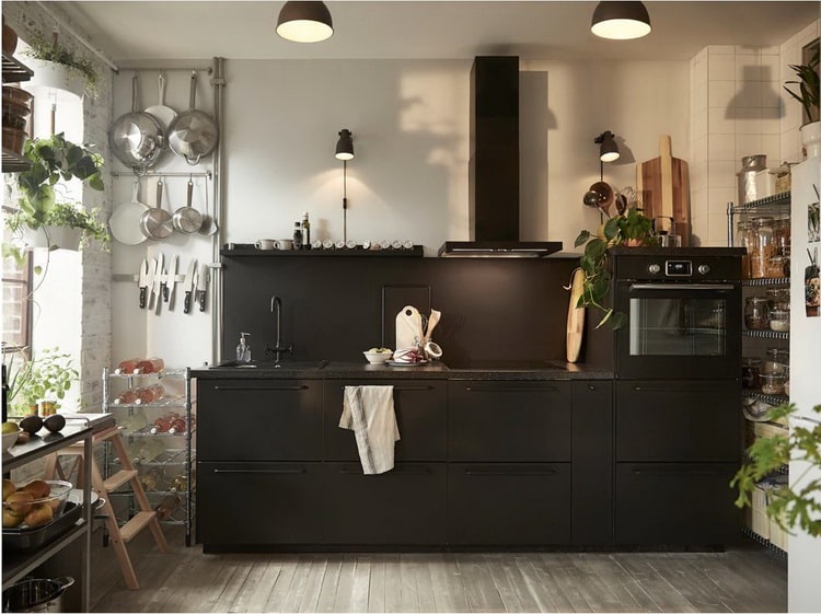 Muebles de cocina en color negro