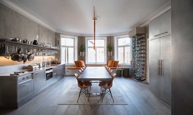 Cocina comedor amplia