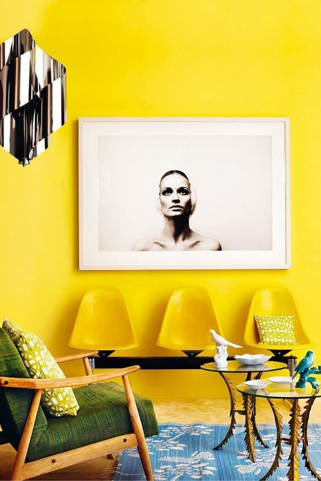 Salón en amarillo
