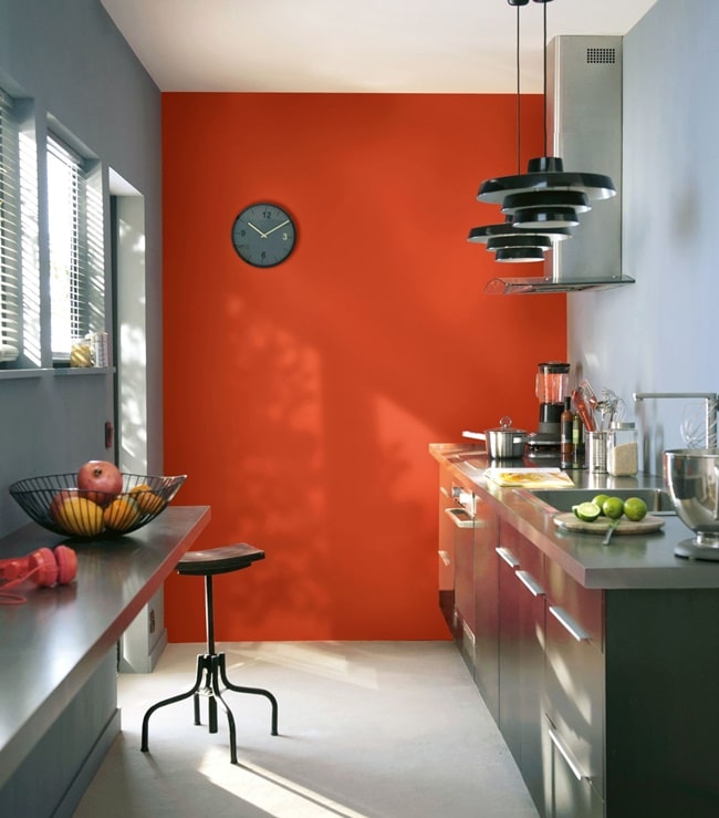 Pared en color naranja