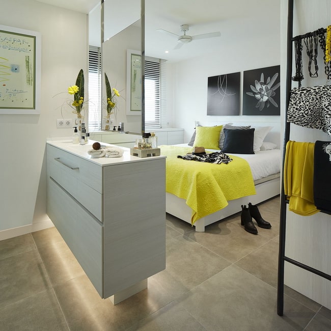 Muebles auxiliares para baños abiertos