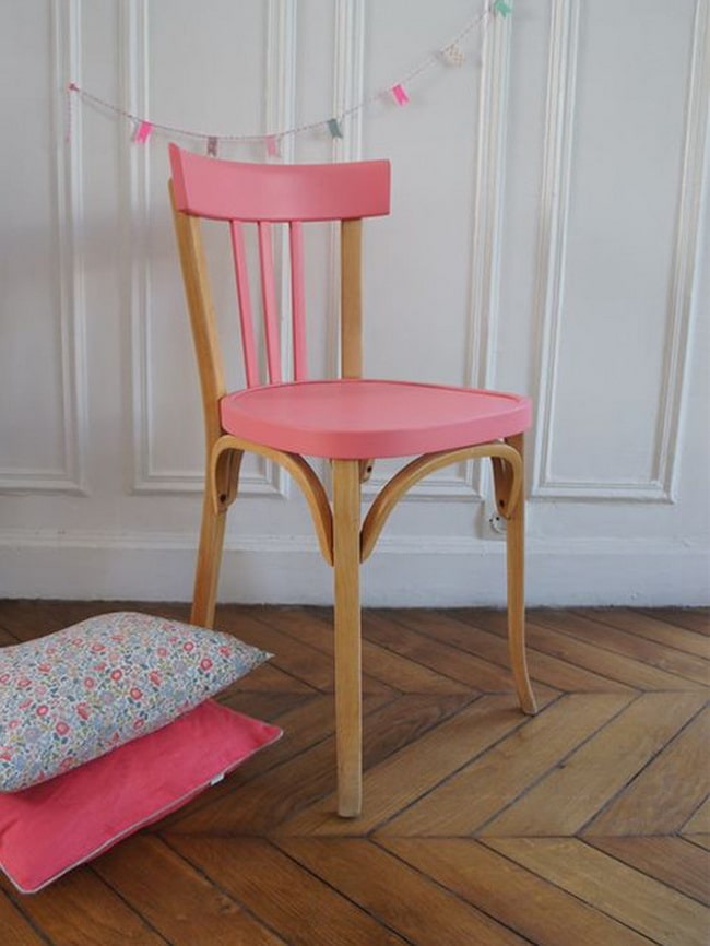 Silla en color pastel