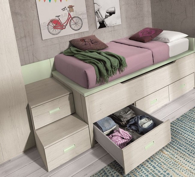Cama en altura con espacio de almacenaje