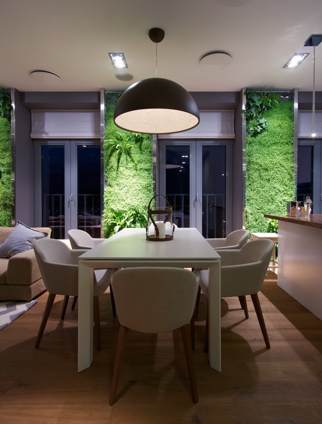 Jardín vertical interior en el salón