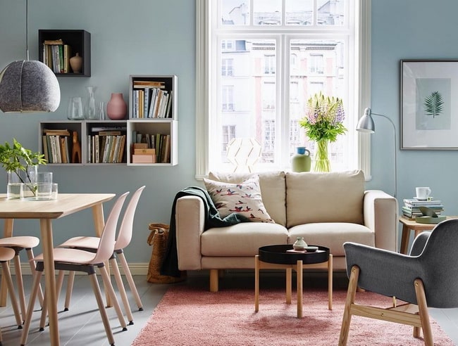 Azul y beige
