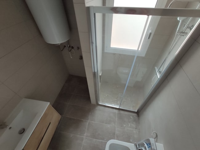 Baño pequeño con ducha