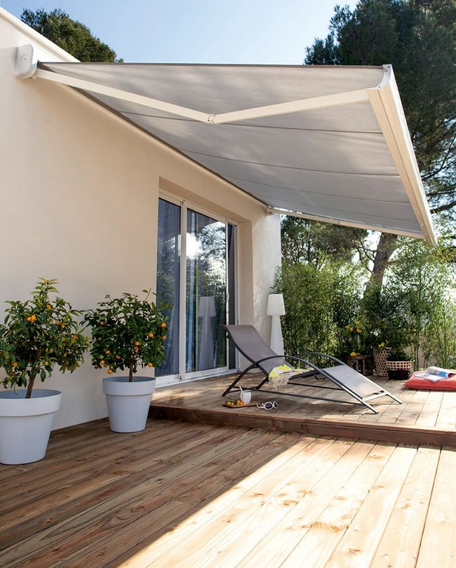 Ventajas de instalar un toldo en casa