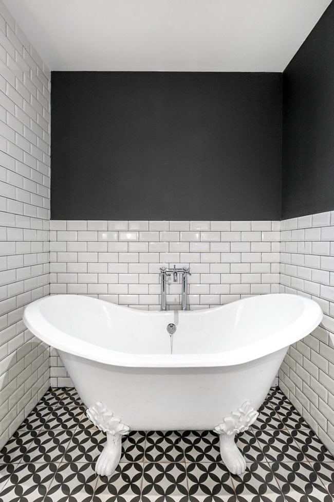 Bañera con patas
