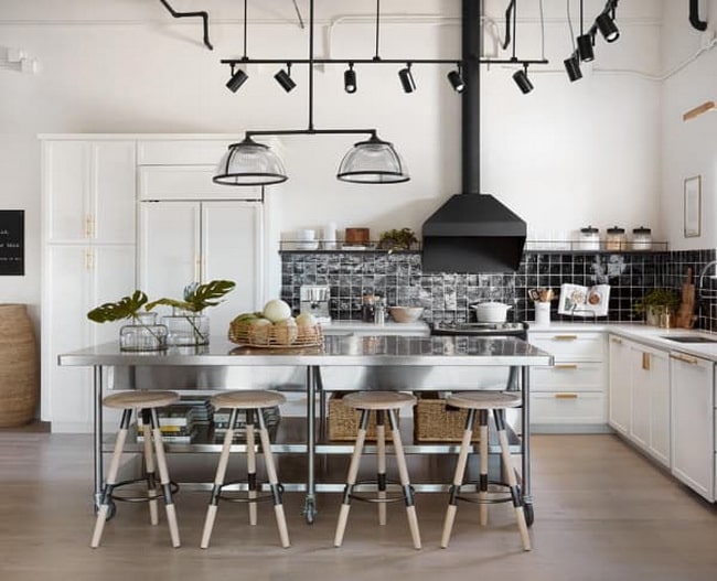 Cocina clásica con isla