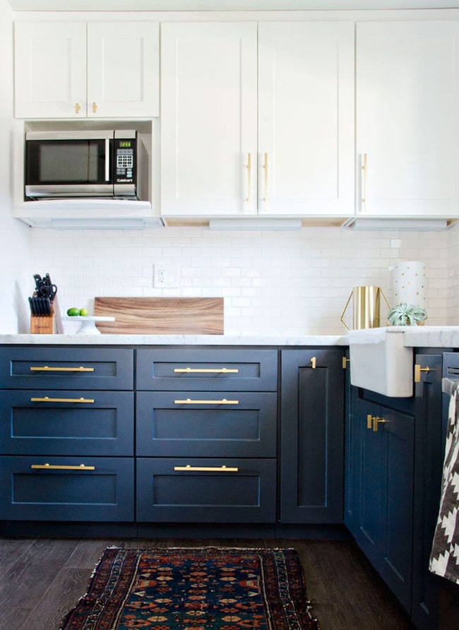 Muebles de cocina en color azul-