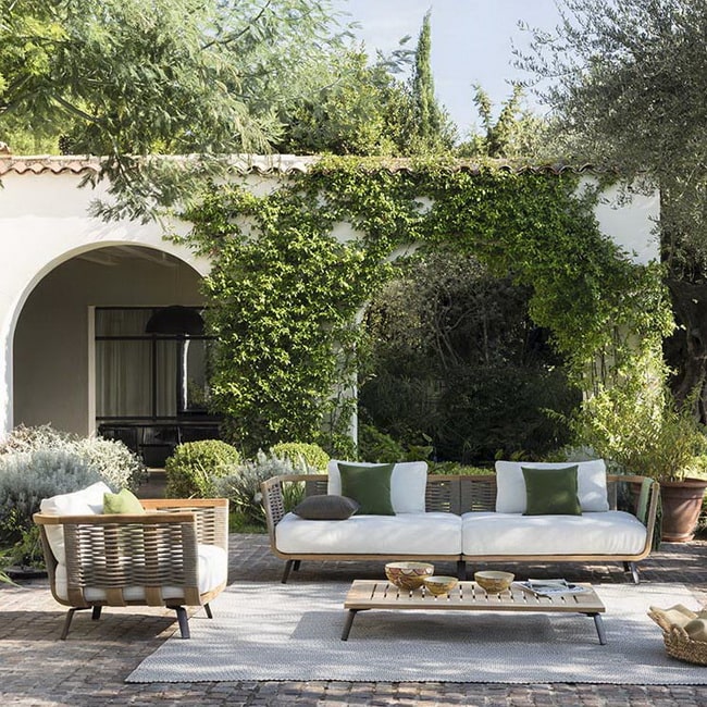 Muebles de exterior trenzados