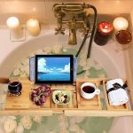 Bandeja de baño de bambú extensible