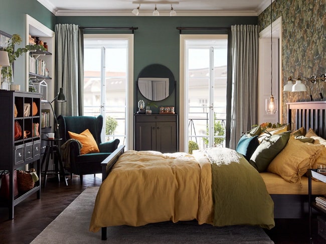 Dormitorio de matrimonio en verde