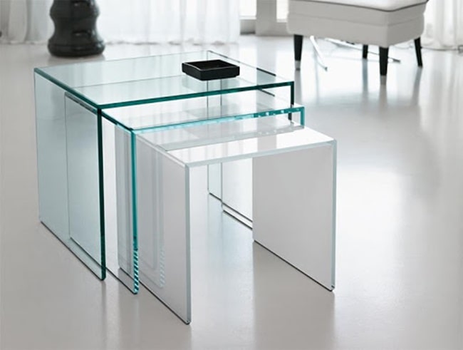 Muebles traslúcidos