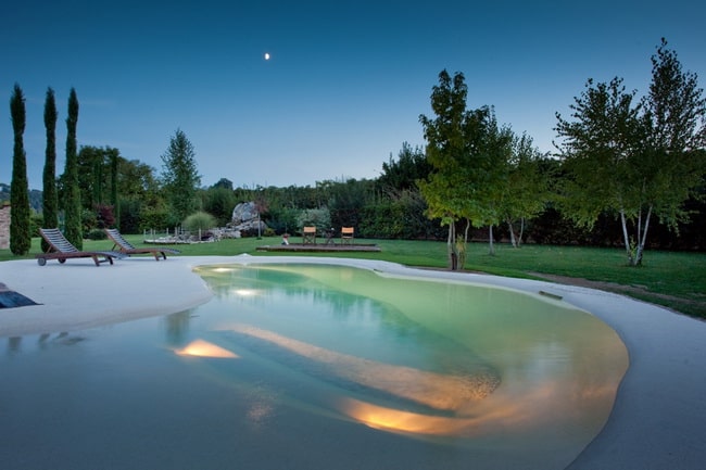 Piscinas de arena y paisajismo