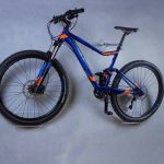 Soporte de pared para bicicletas en acrílico