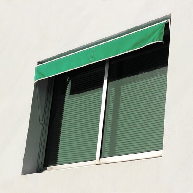 Ventanas con toldos de aluminio