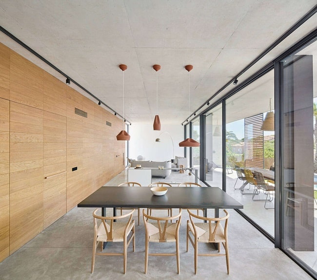 Hormigón, madera y microcemento