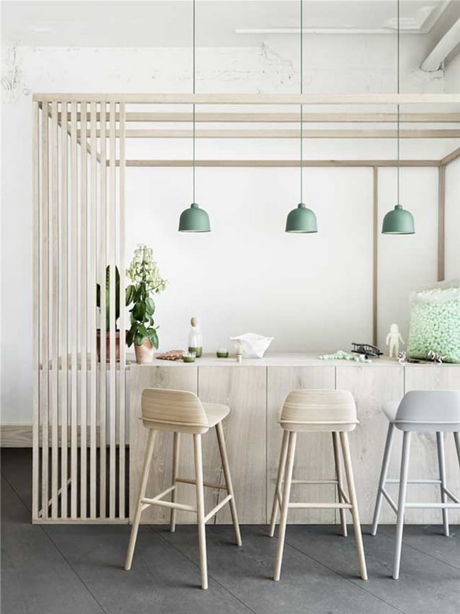Cocina con banquetas altas