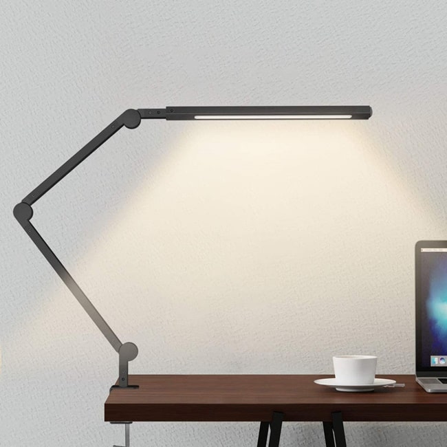 Cómo elegir una lámpara de escritorio