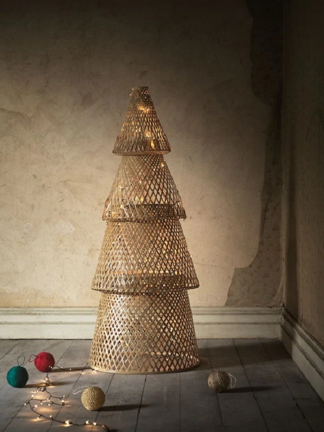 Árboles navideños de bambú